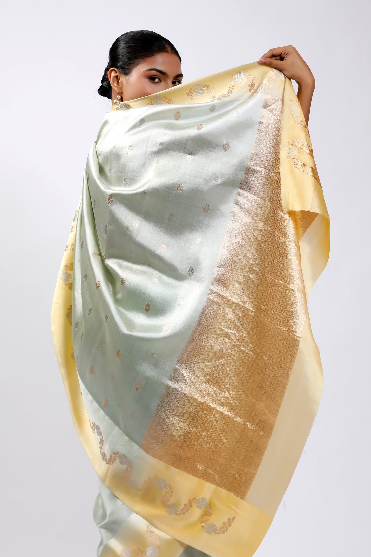 HANDWOVEN PISTA GREEN AND LIME YELLOW SILK SAREE