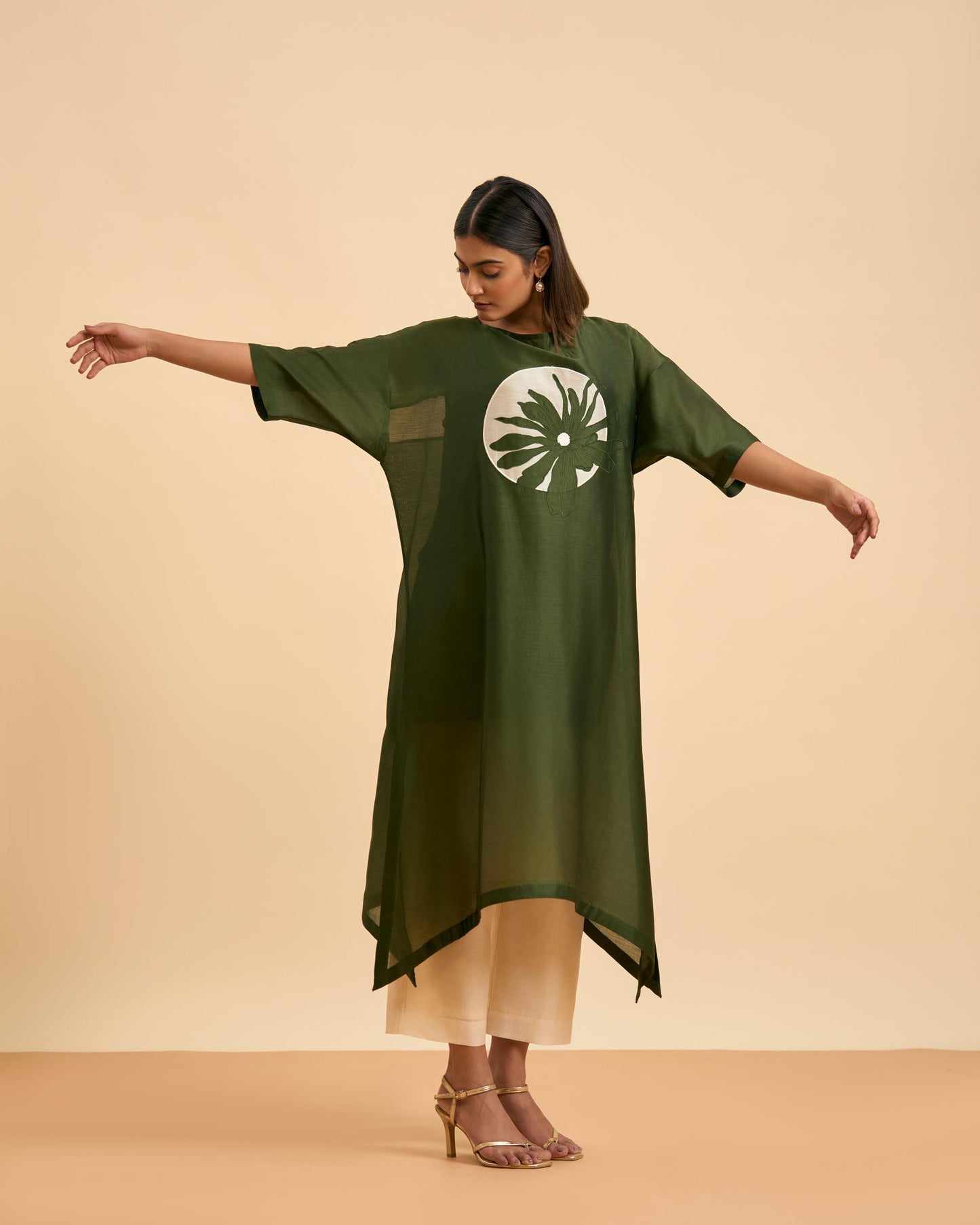 OLIVE ELEGANCE SUIT SET