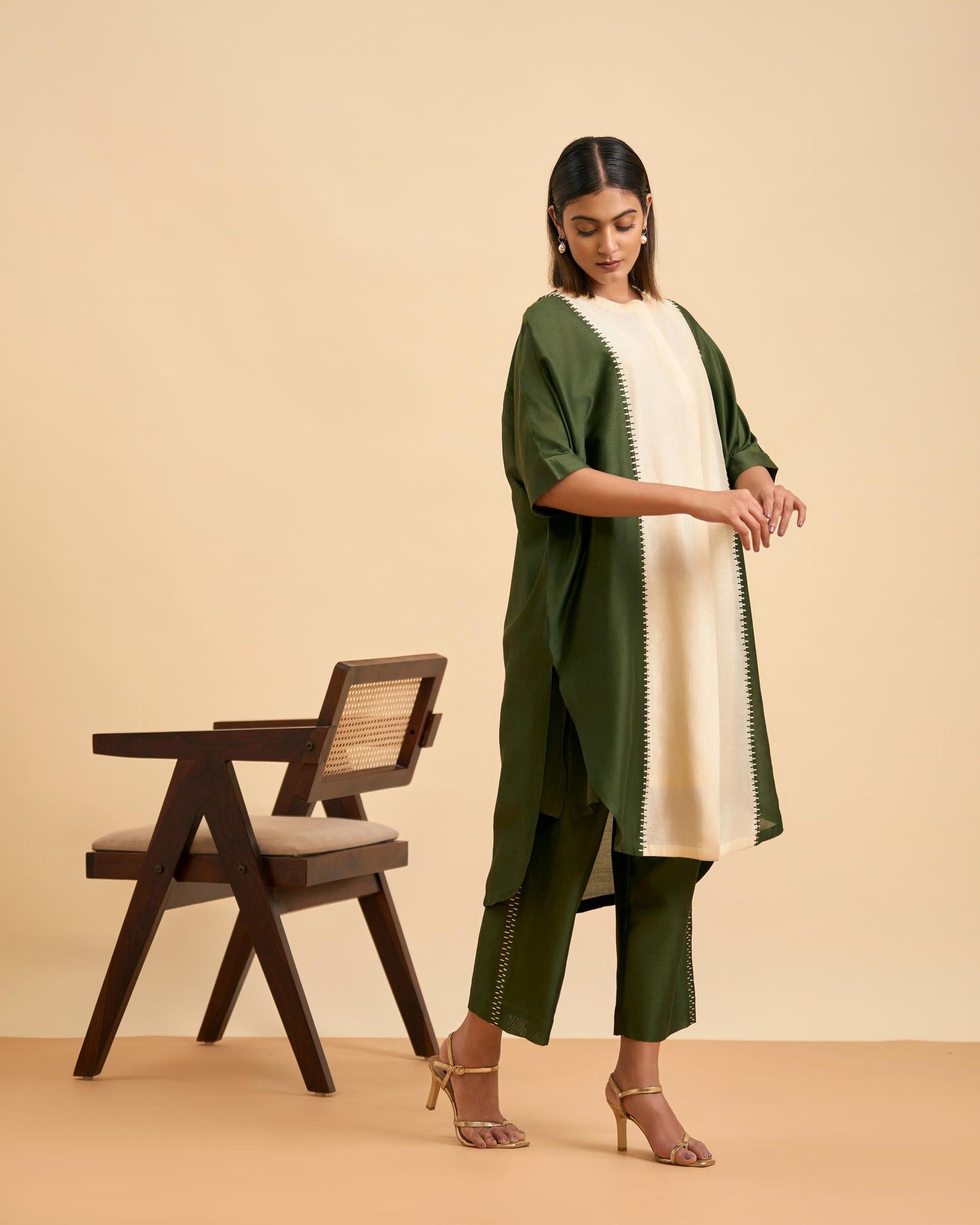 OLIVE MYSTIQUE SUIT SET