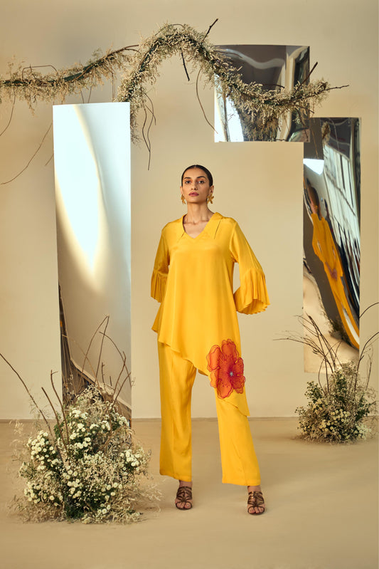 SUNFLOWER DREAM SUIT SET