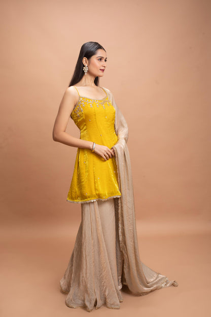 YELLOW & BEIGE FLARED PANT SET