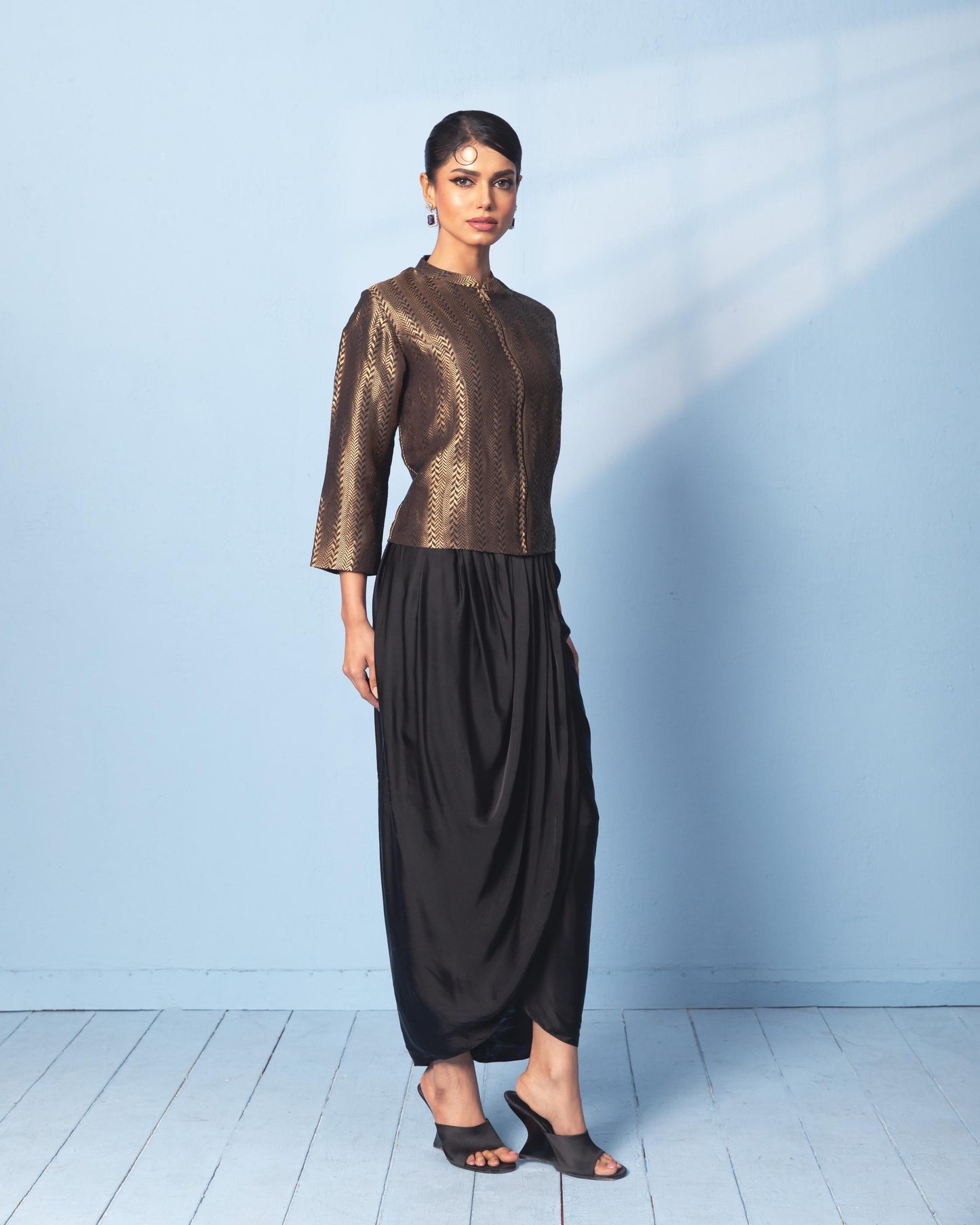 BLACK SKIRT SET
