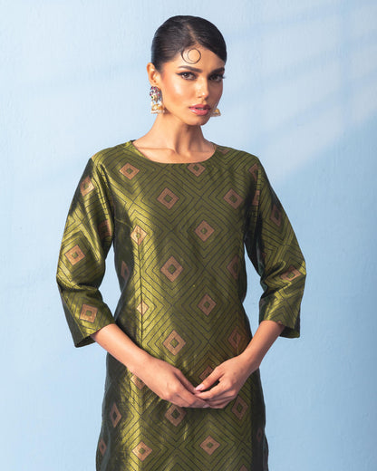 GREEN KURTA SET