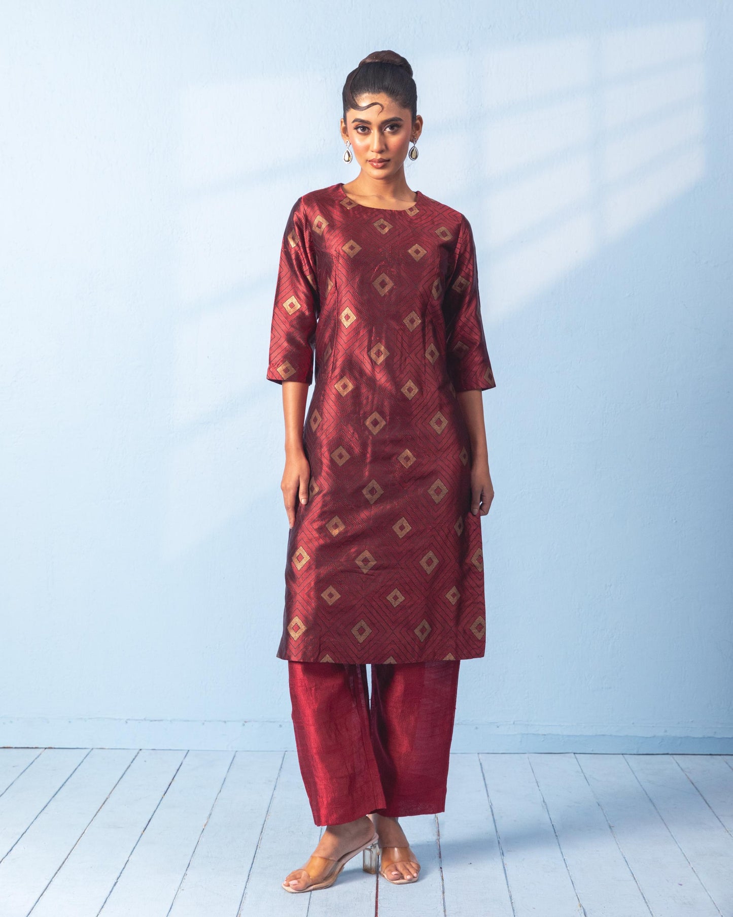 RED KURTA SET