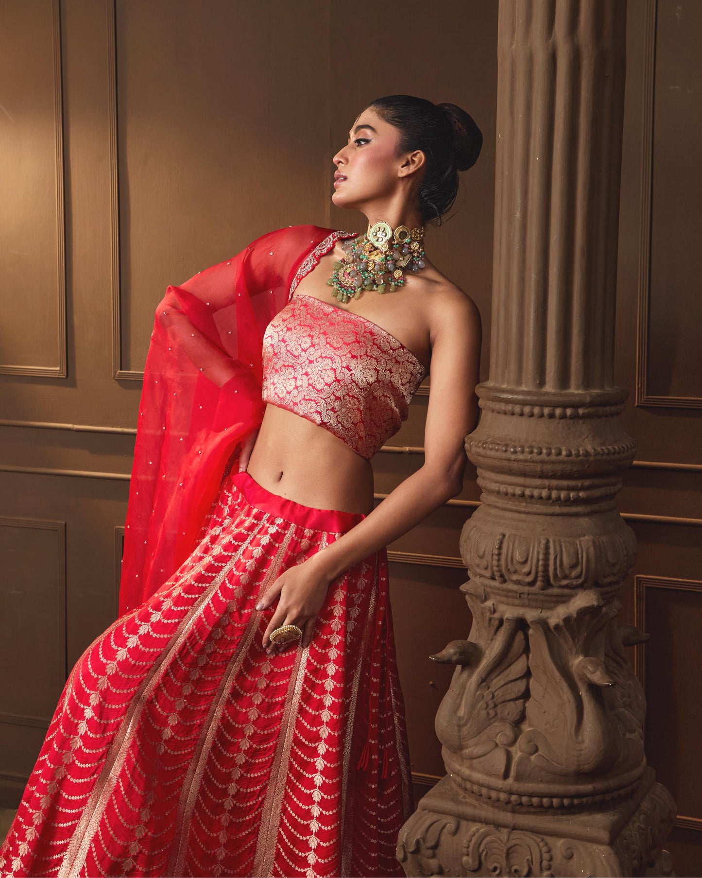RED LEHENGA