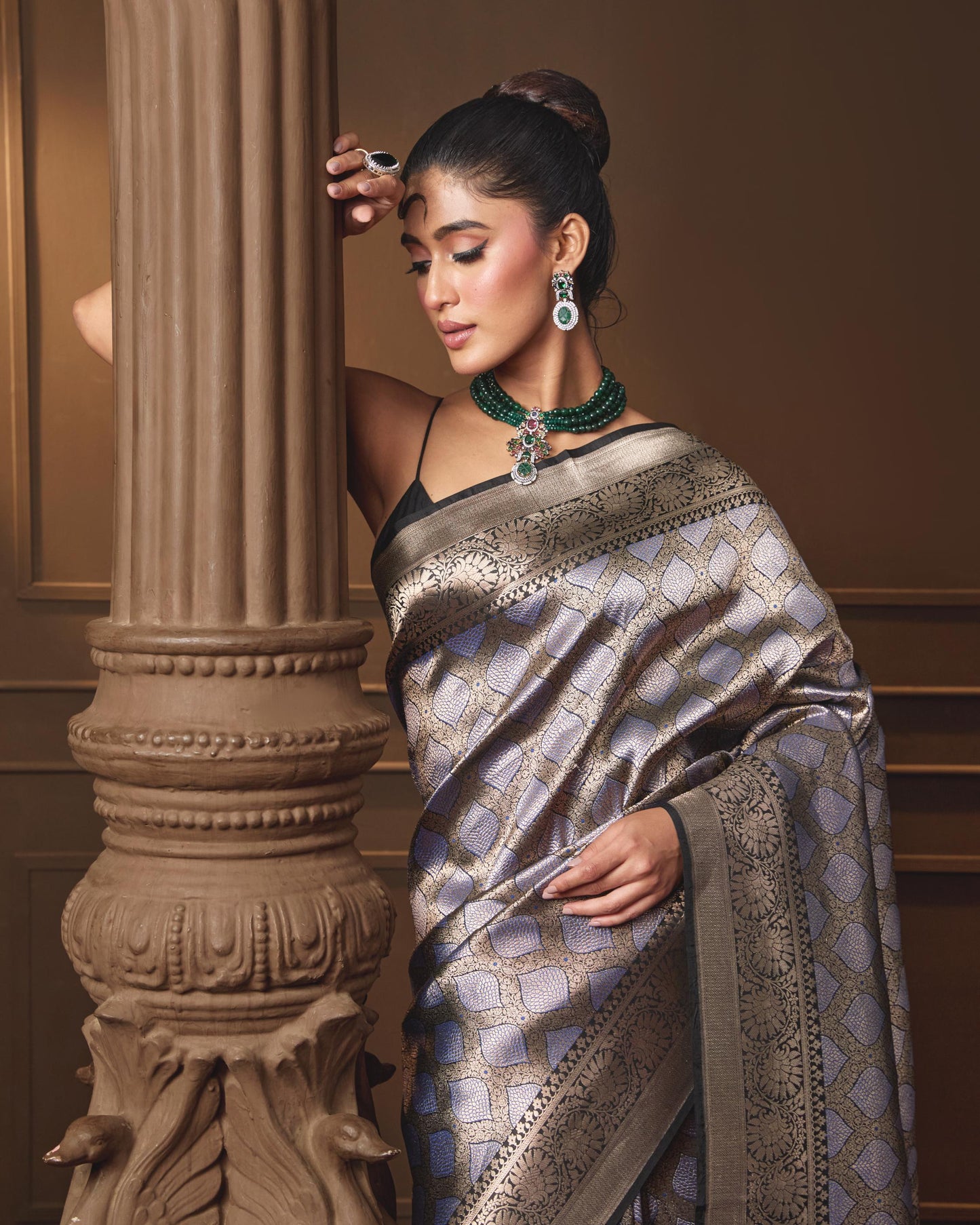 BLACK SAREE