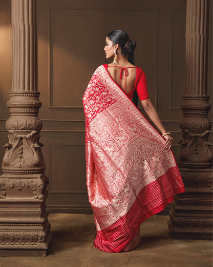 RED SAREE