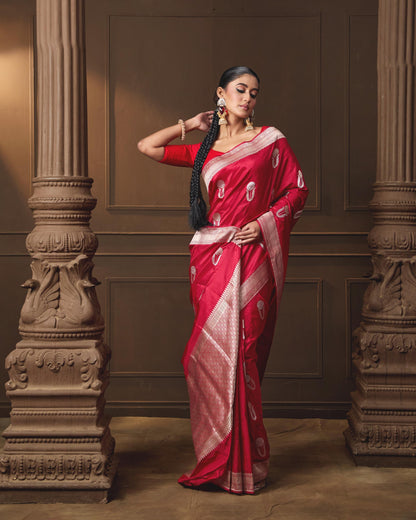 RED SAREE