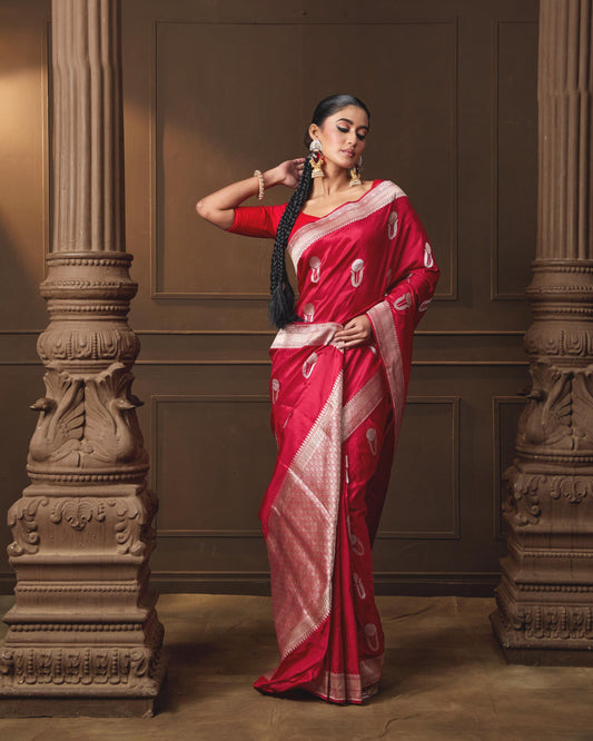RED SAREE