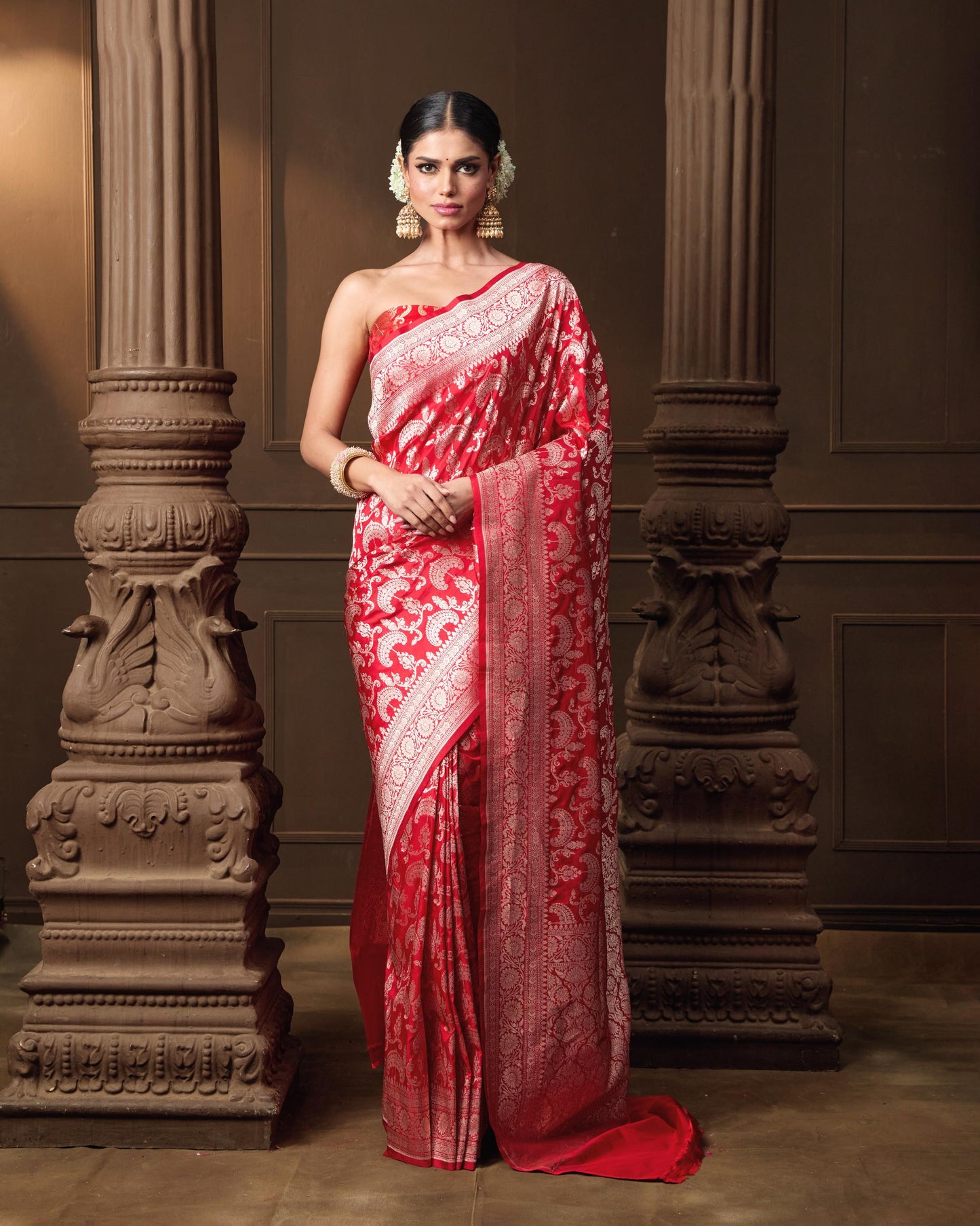 RED SAREE