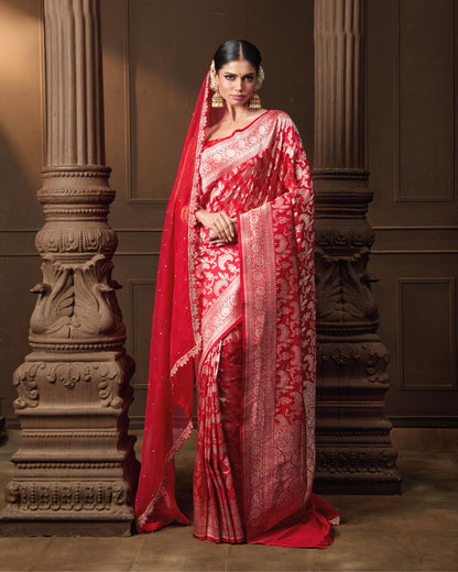 RED SAREE