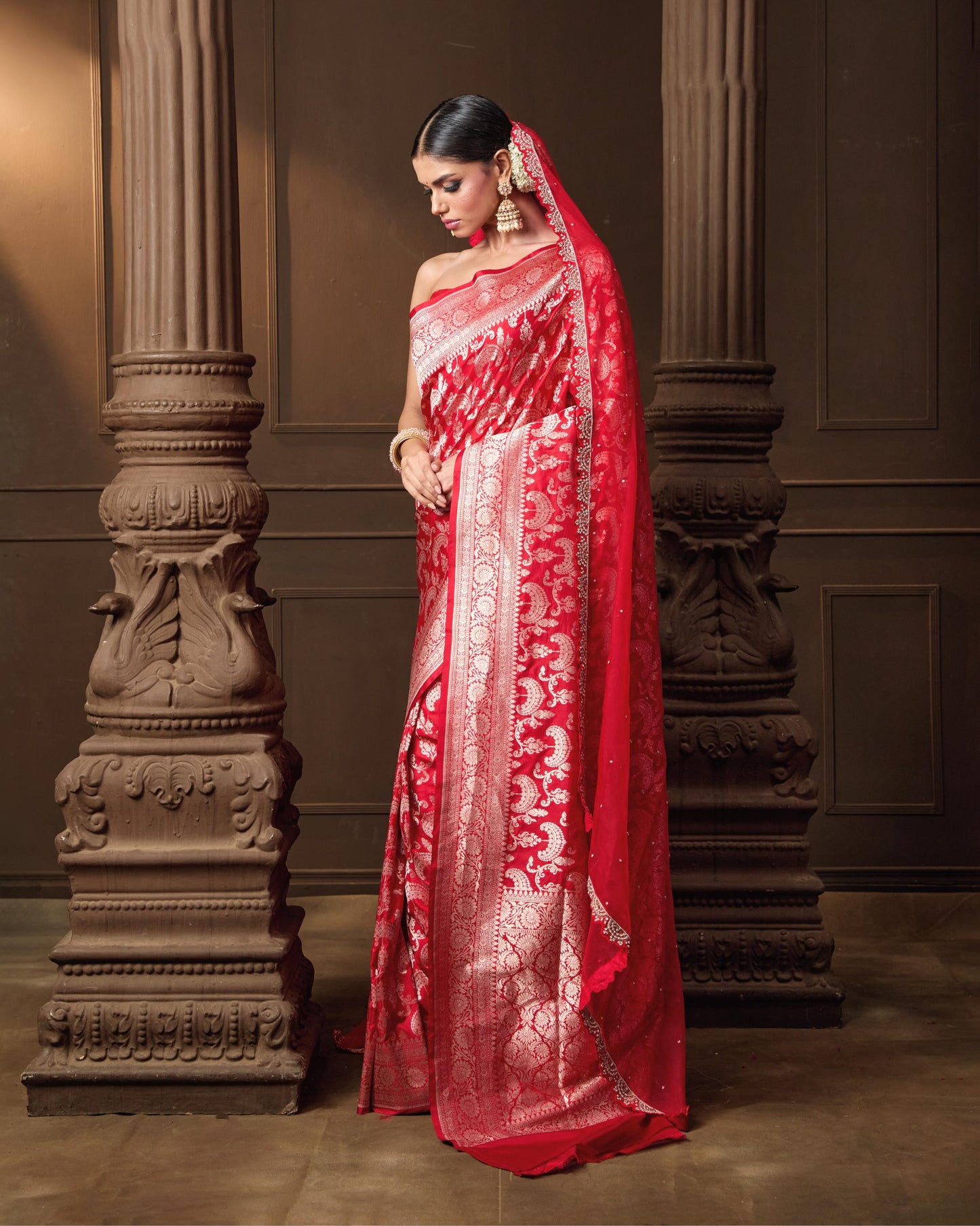 RED SAREE