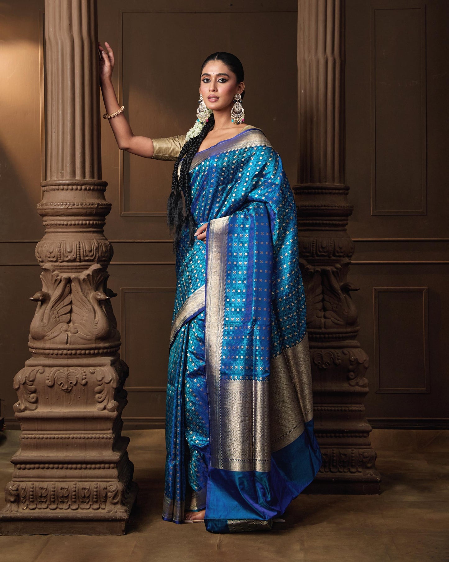 BLUE SAREE