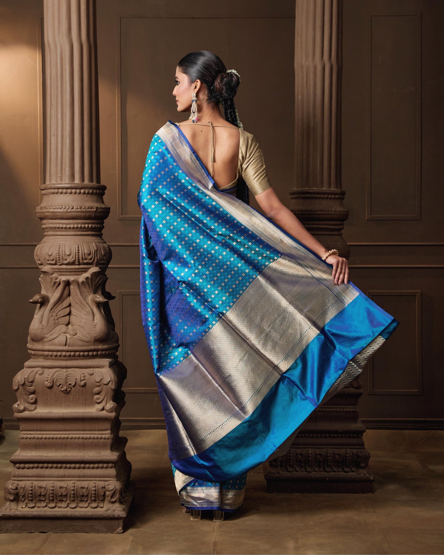BLUE SAREE
