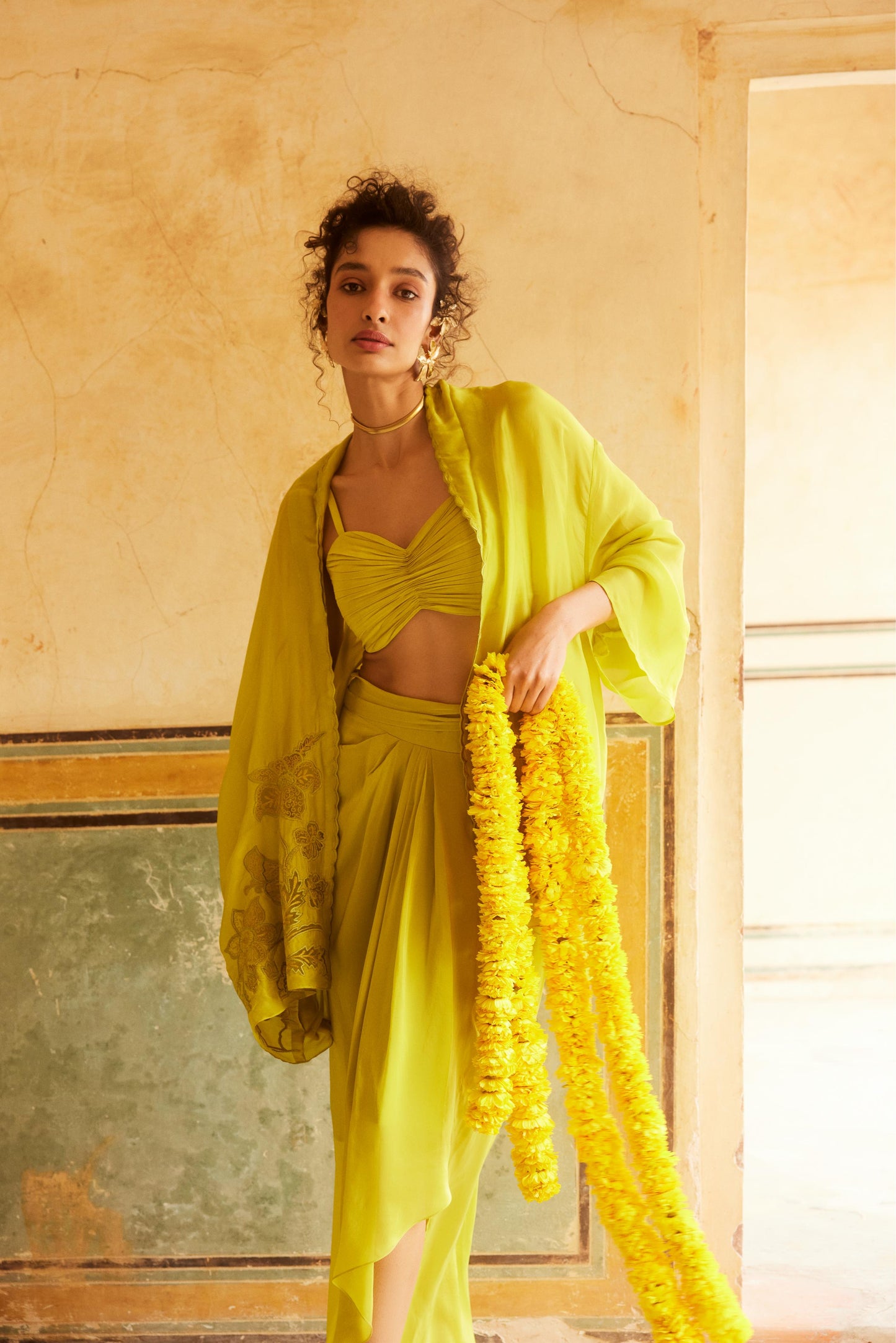 LIME YELLOW CAPE SET