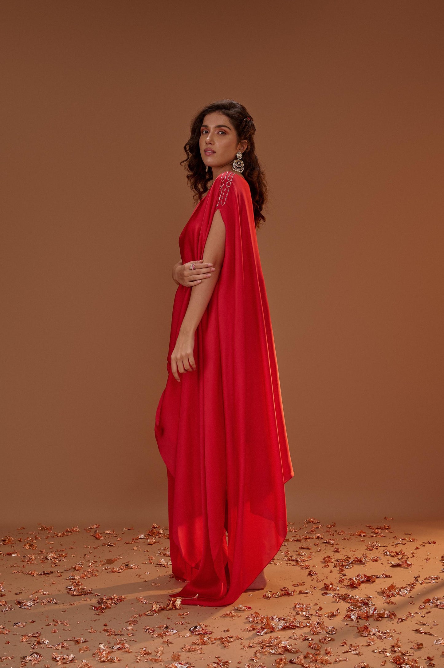 RED PLEATED KAFTAN