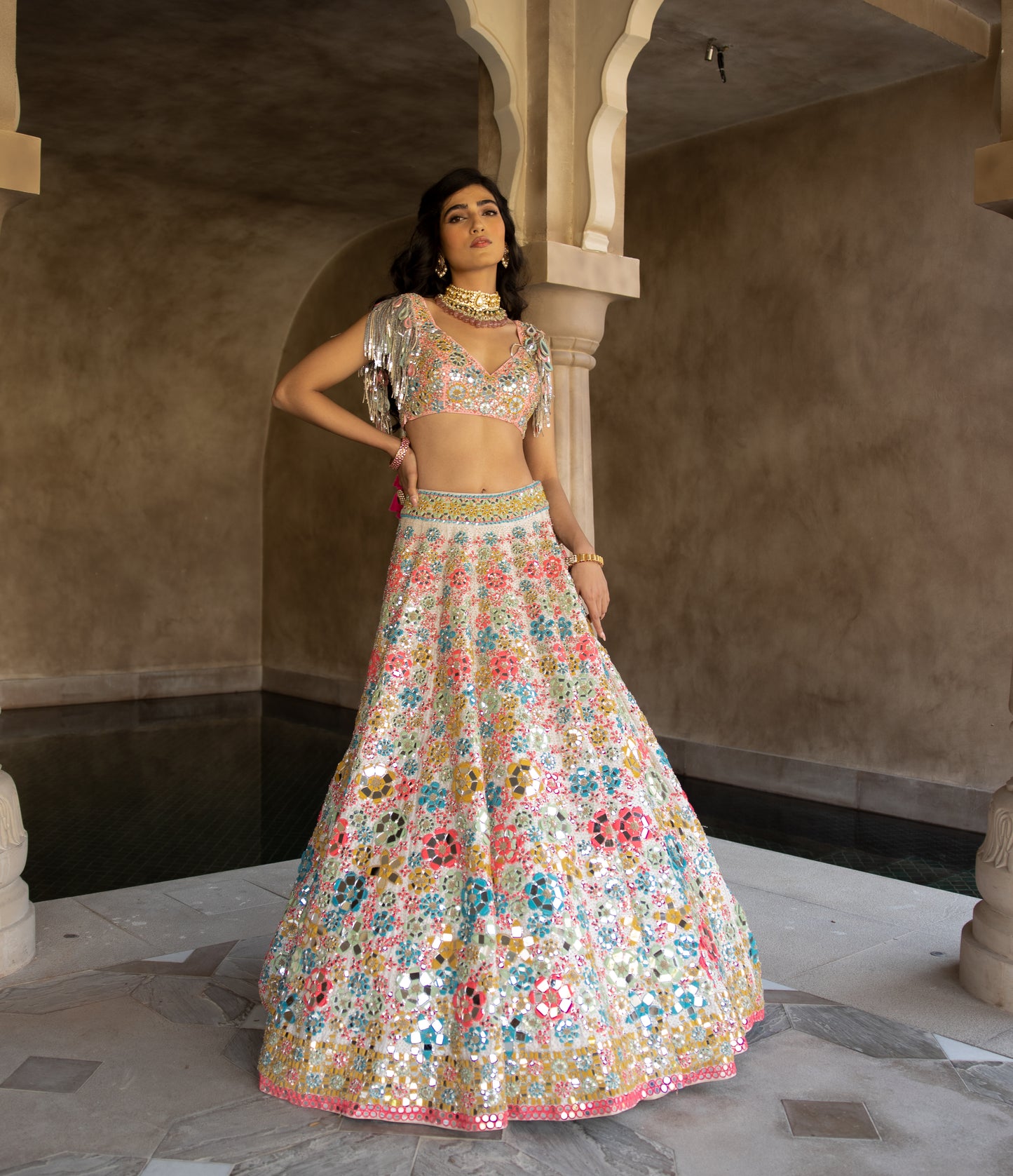 MULTICOLOURED FLORAL PATTERN LEHENGA