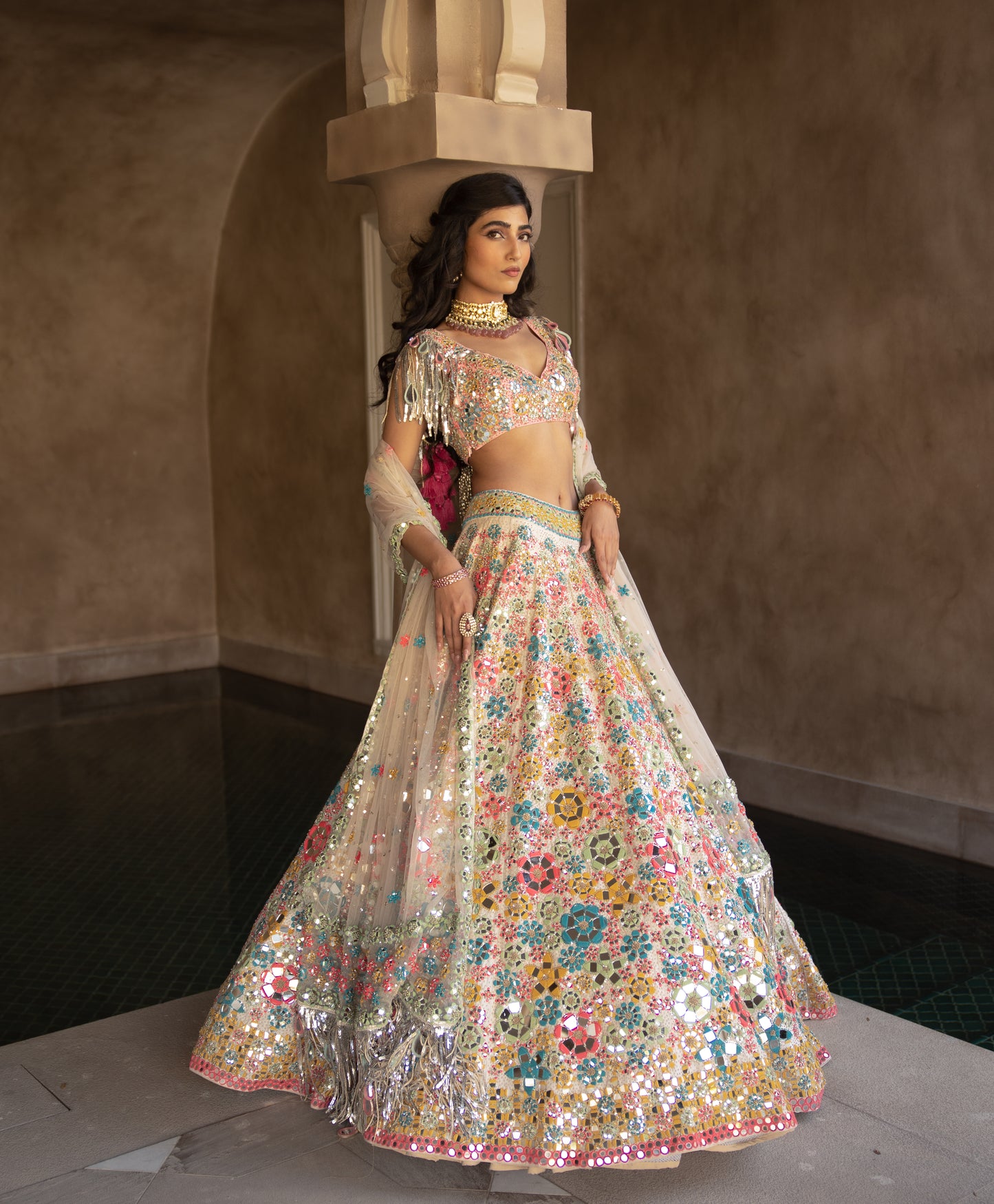 MULTICOLOURED FLORAL PATTERN LEHENGA