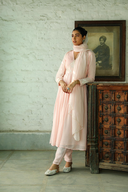 SUFIYAAN KURTA SET