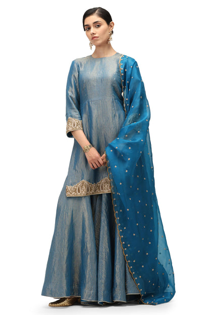 RANYA DUPATTA