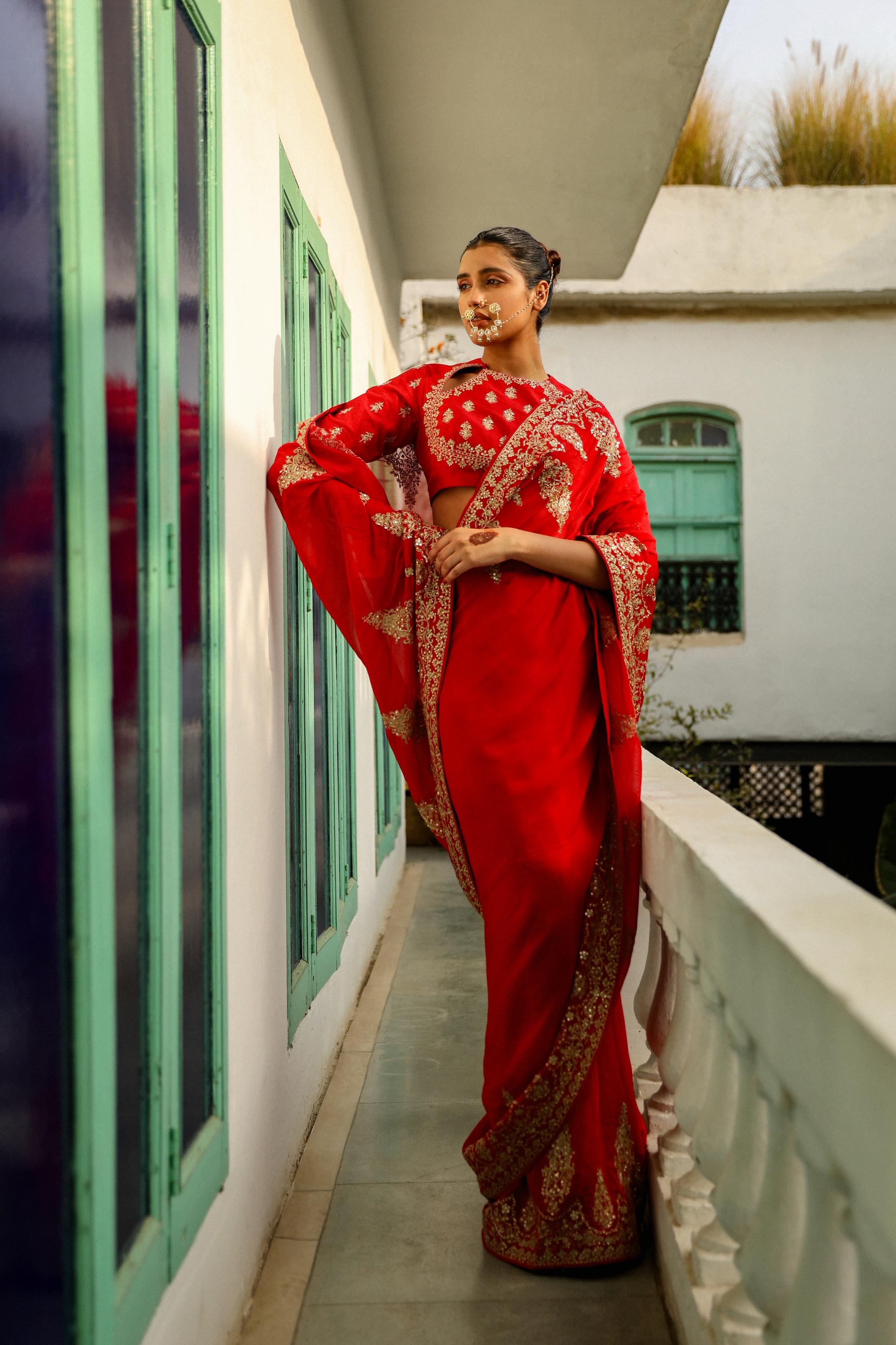 Mistri Razaa Rind RAZAA SAREE SET – White Maison de Couture