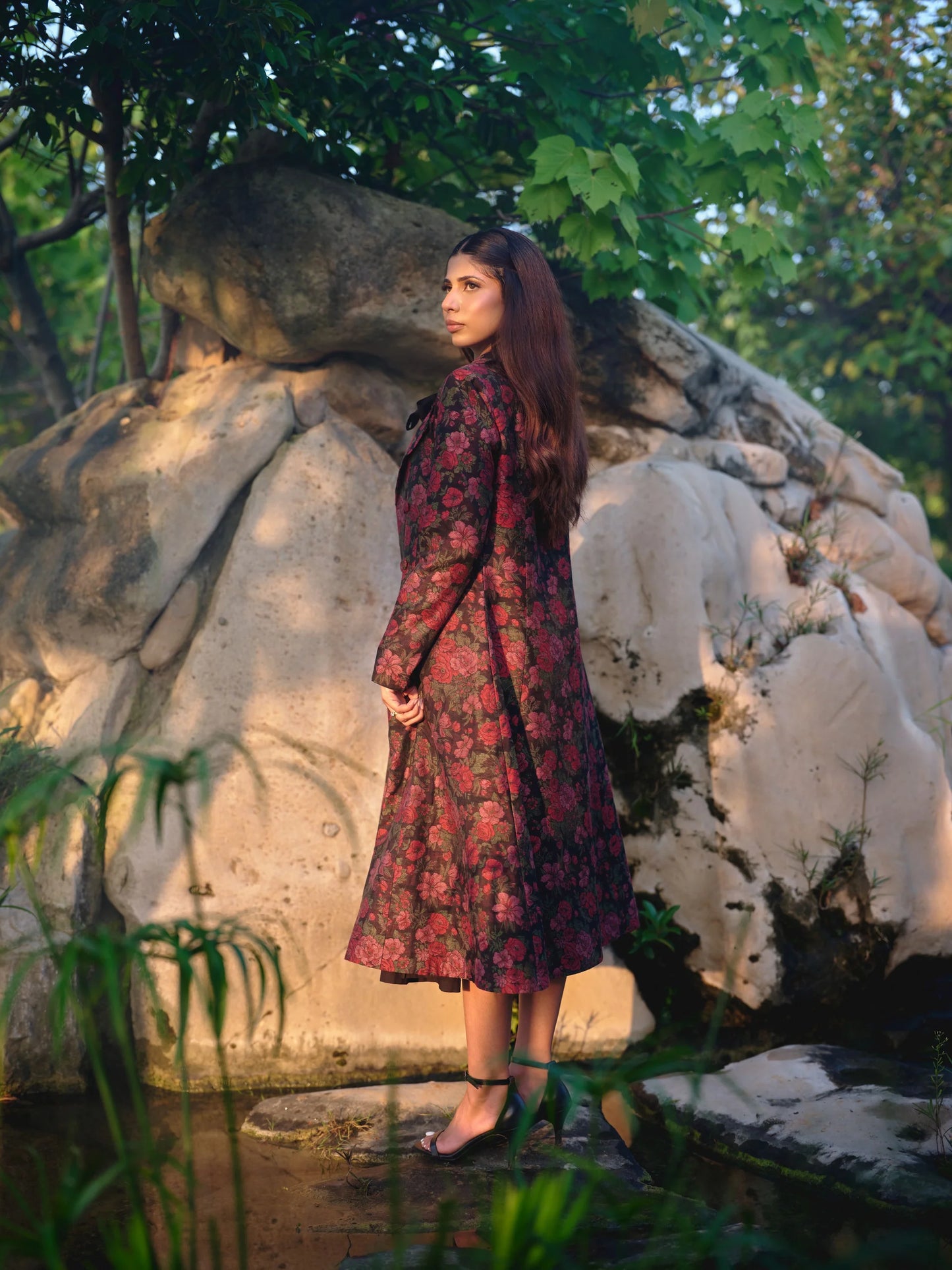 LA VIE EN ROSE BLAZER, BLOUSE & SKIRT SET