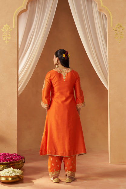 LIANA BURNT  CHAUGA WITH SALWAR AND DUPATTA