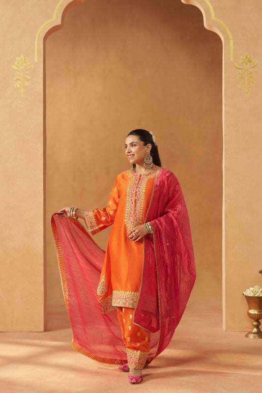 ZEENAL BURNT ORANGE A-LINE KAAFTAN WITH SALWAR WITH DUPATTA