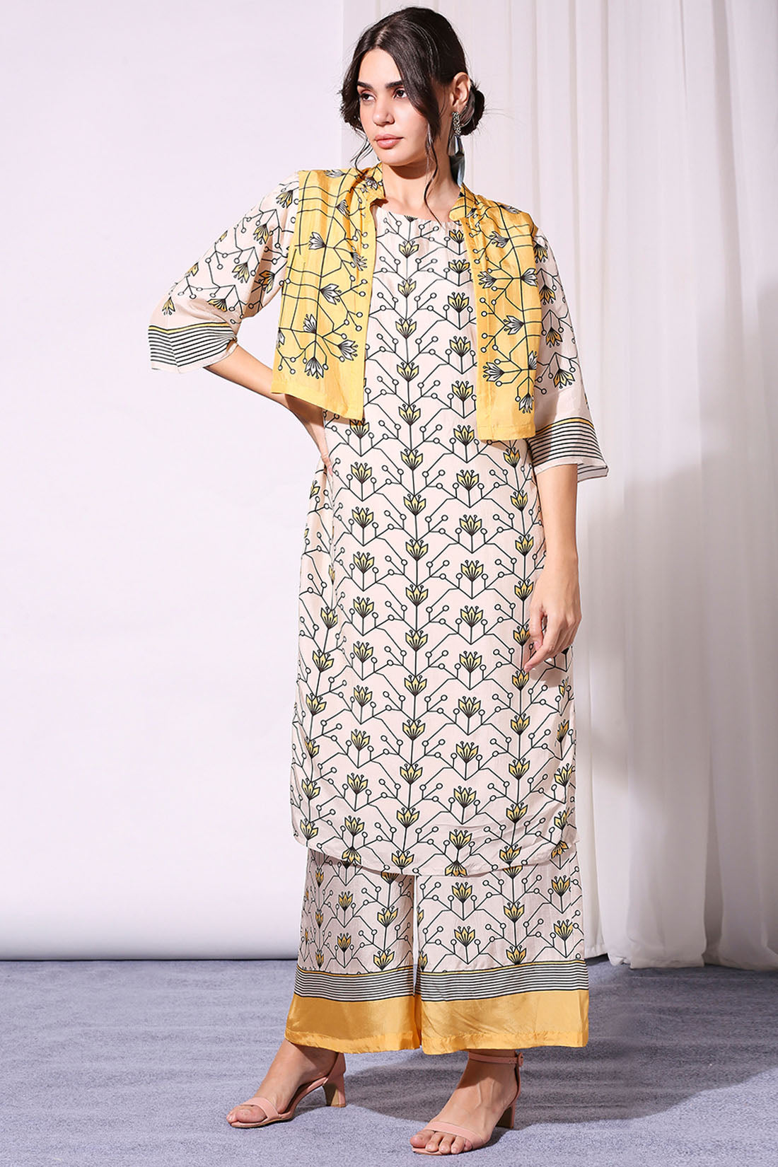 SUMMER FLORAL PRINTED KURTA SET WITH JACKET