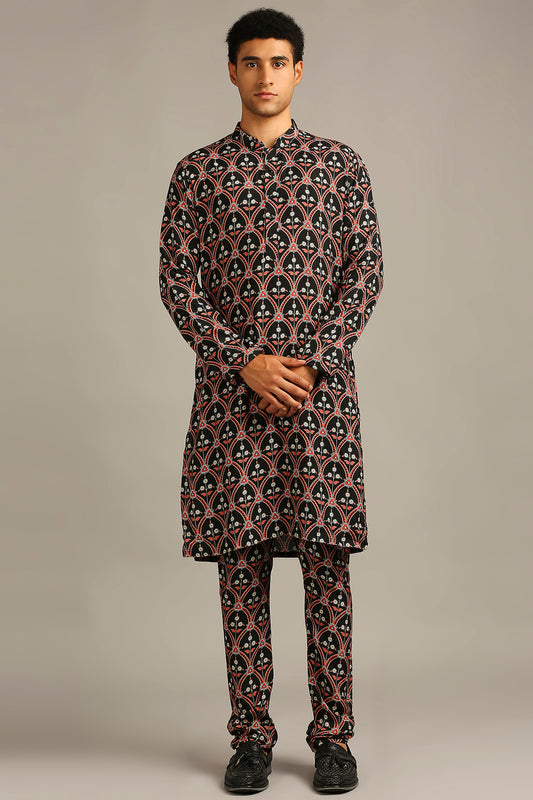 ETHNIC FOLKLORE PRINTED KURTA SET