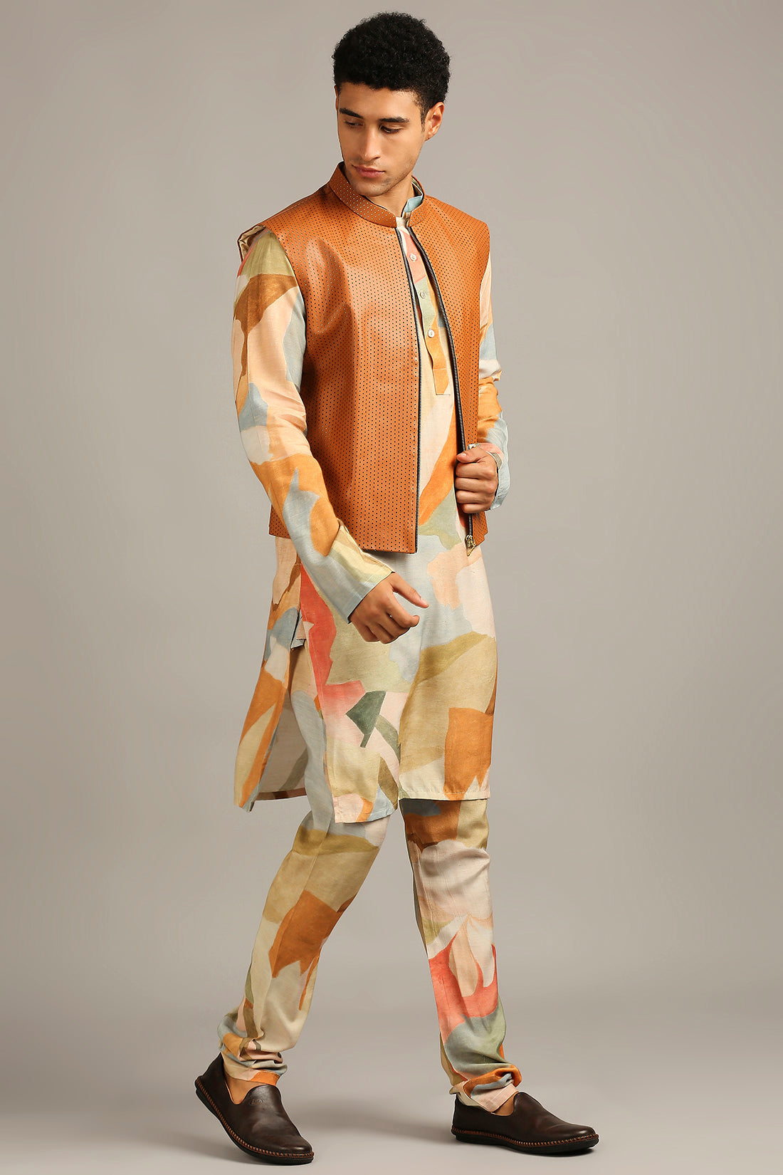 CONVERSATIONAL PRINTED BUNDI WITH KURTA SET