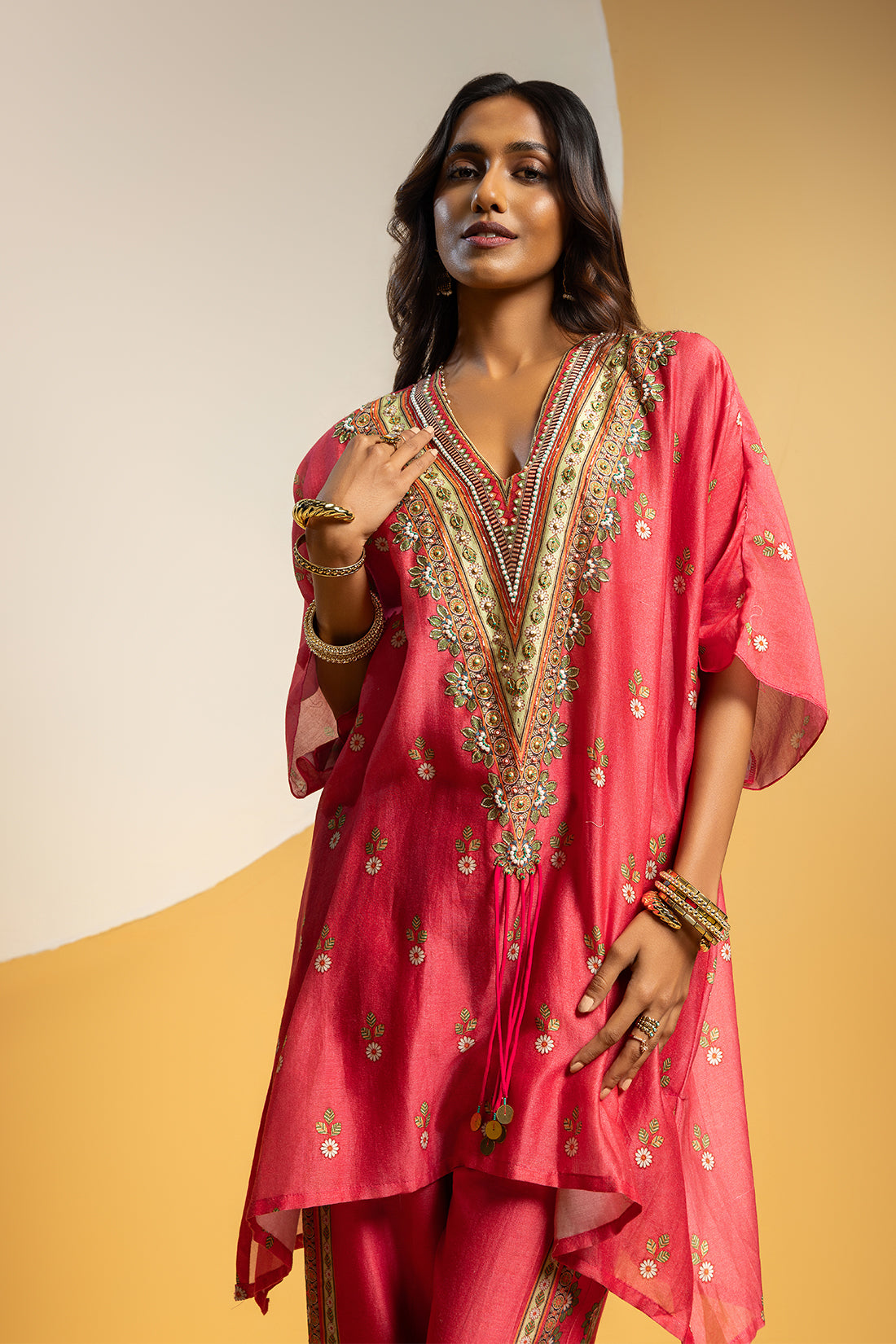 TAARANI EMBELLISHED V-NECK KURTA SET