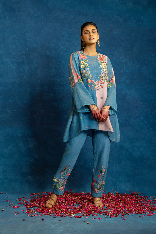 BAGHIRA APPIQUED KURTA SET