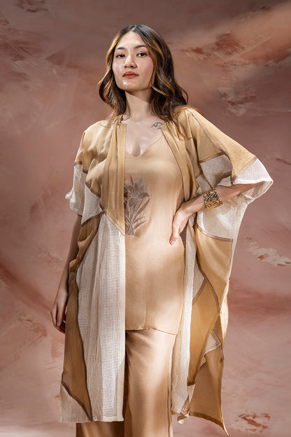 ZINNIA APPLIQUÉ  JACKET AND PANTS SET