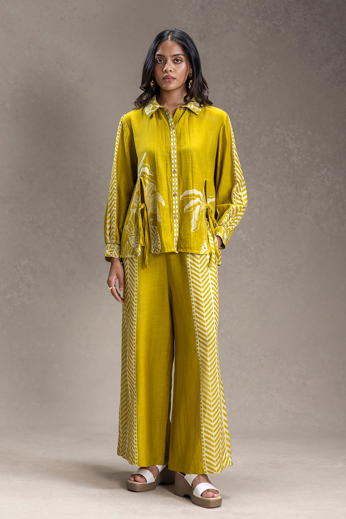 KYOMI PRINTED SLIT-DETAIL SHIRT AND PANTS