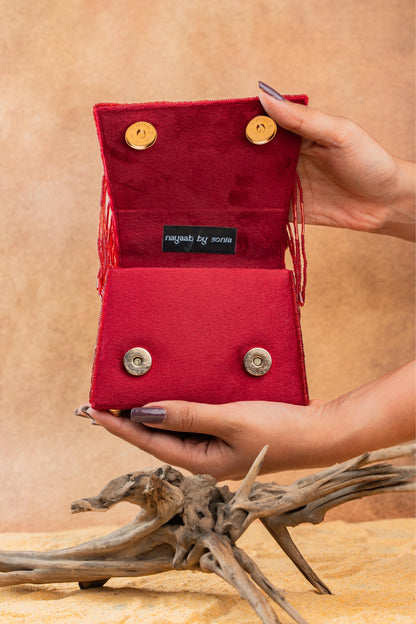 SALLI EN VIE MINI KASSE TASSEL RED