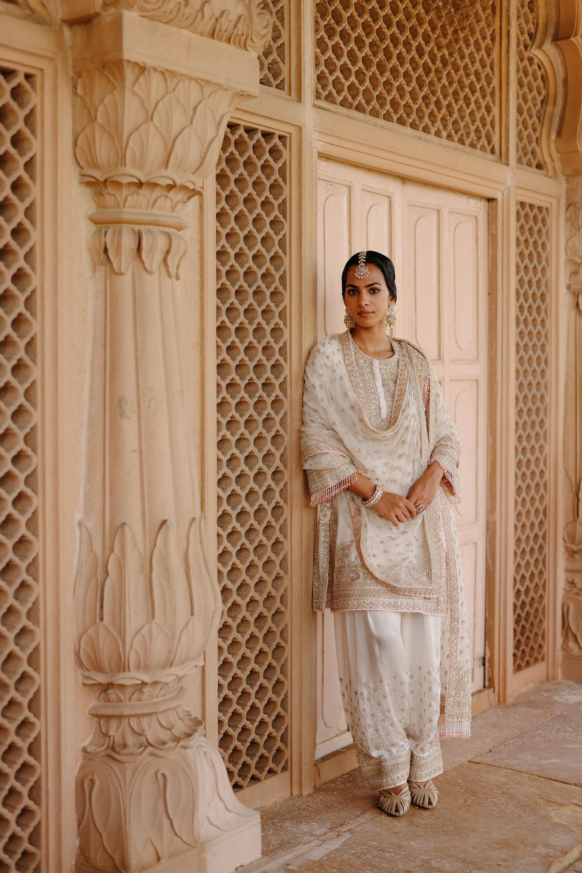 ANSHA - DAISY IVORY SHORT KURTA SET WITH SALWAR & DUPATTA