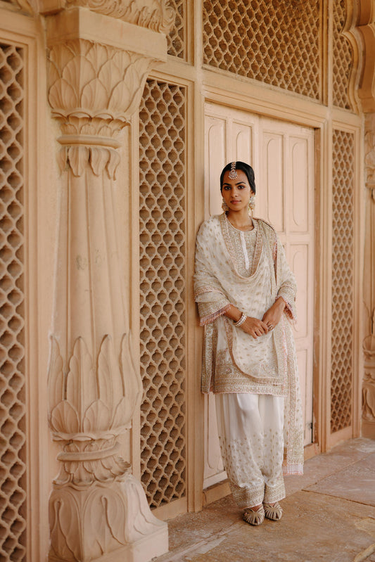 ANSHA - DAISY IVORY SHORT KURTA SET WITH SALWAR & DUPATTA