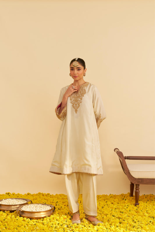 MARWA - SHORT CHAUGA WITH SALWAR AND DUPATTA