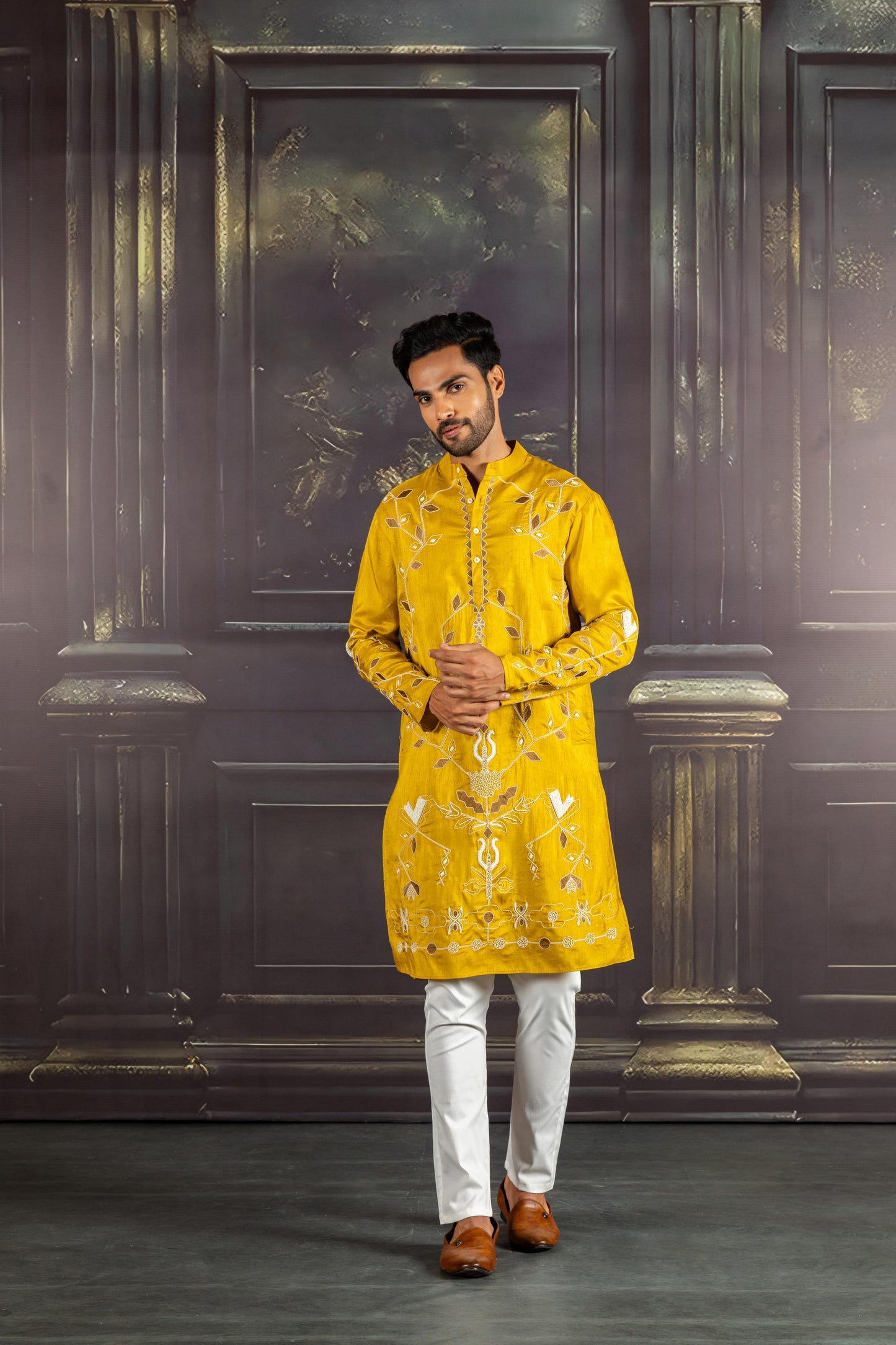 GOLDEN EMBER KURTA