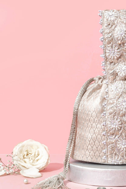 TEJ BUCKET BAG - SILVER