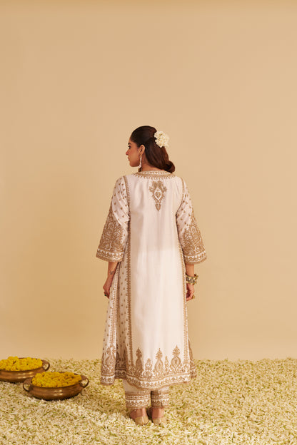 ZOYA - DABKA ZARDOZI EMBROIDERED RICH BANARASI KALIDAAR DAISY IVORY LONG CHAUGA SET