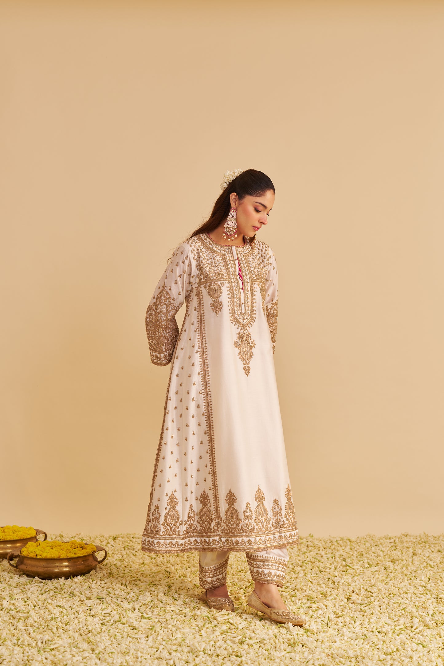 ZOYA - DABKA ZARDOZI EMBROIDERED RICH BANARASI KALIDAAR DAISY IVORY LONG CHAUGA SET