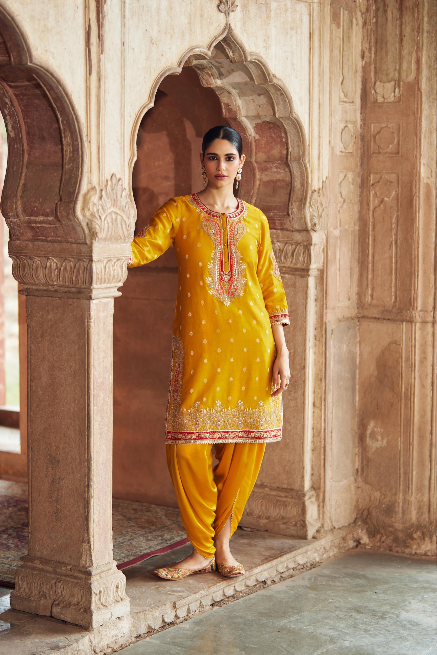 FAHMIDA - SHORT KURTA WITH SALWAR