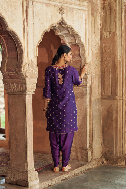 FAHMIDA - SHORT KURTA WITH SALWAR