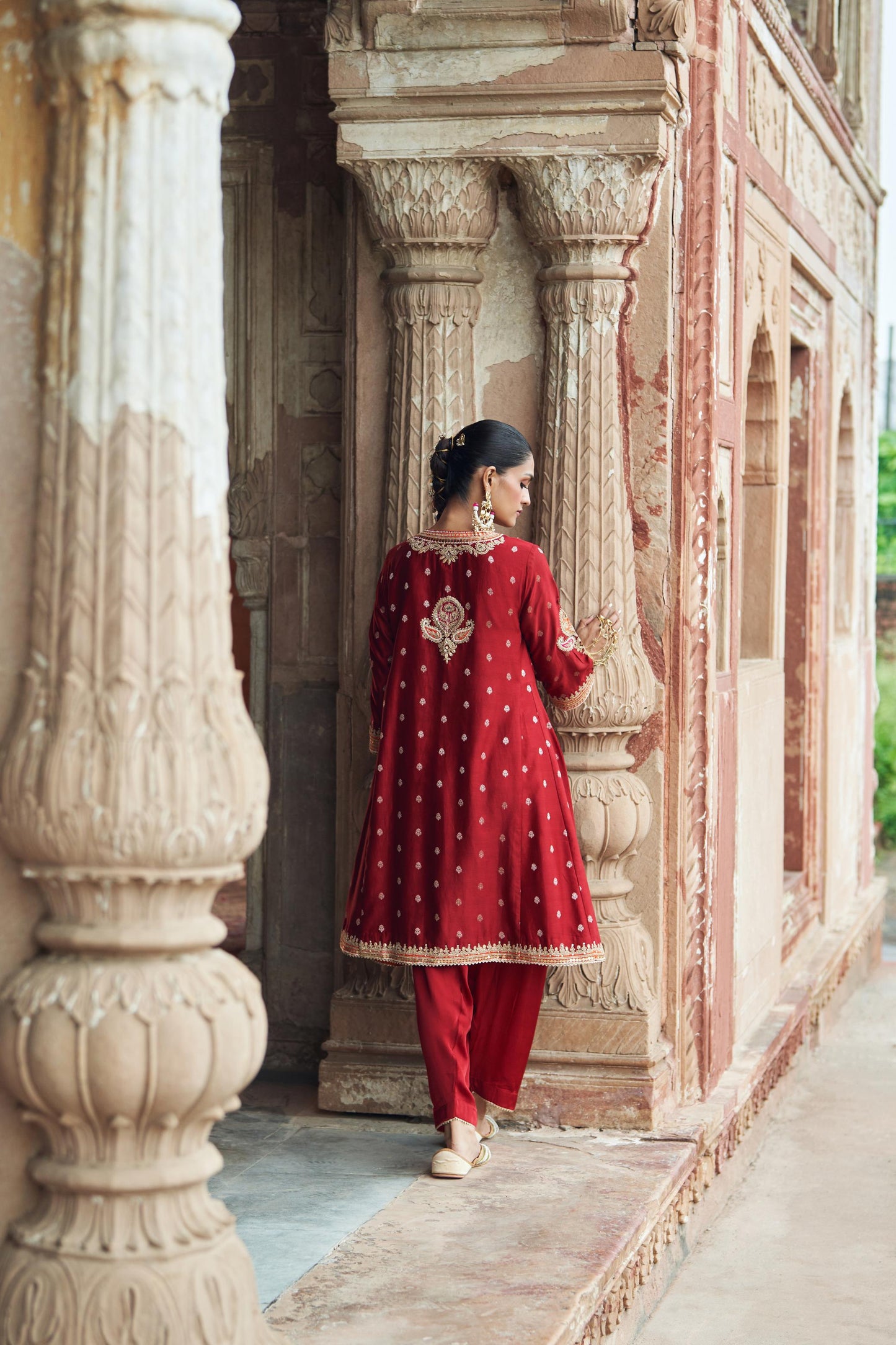 INAAYAT - CHAUGA WITH SALWAR