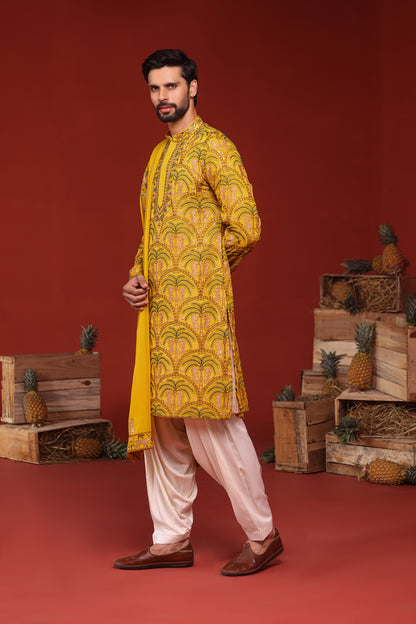 CHAITANYA HALDI KURTA SET
