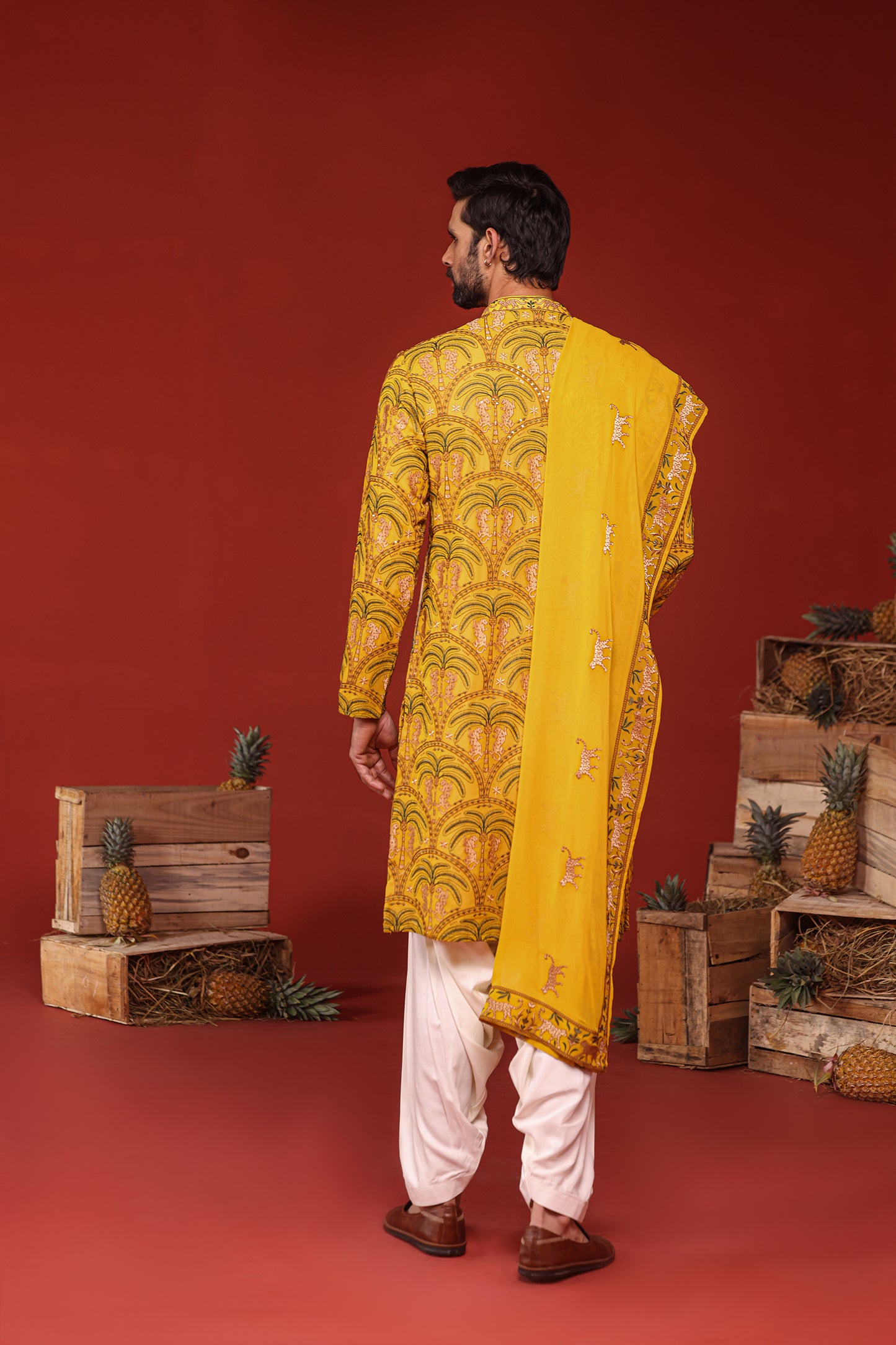 CHAITANYA HALDI KURTA SET