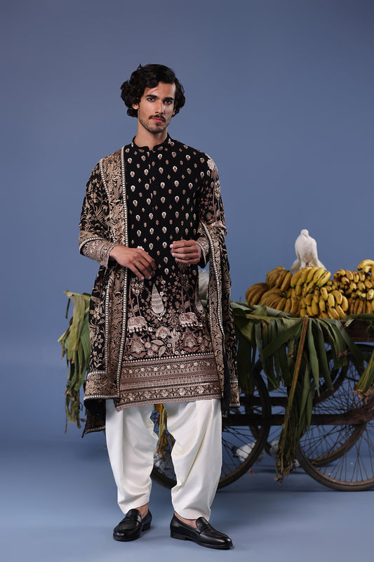 KAYAN BLACK KURTA SET