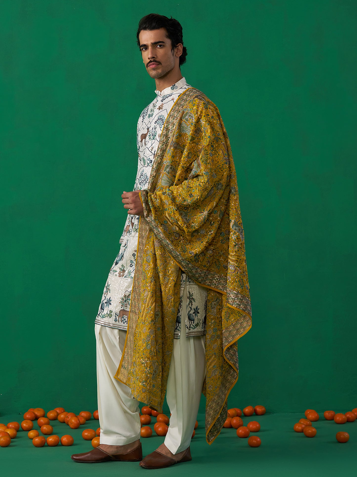 SWAN IVORY KURTA SET